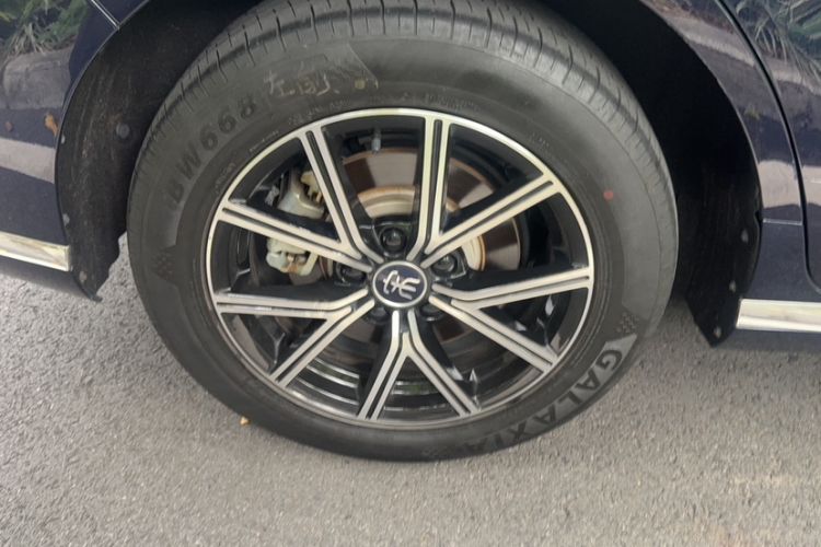 Used BYD Song MAX New Energy 2022 DM-i 105KM Executive Edition Exterior 7