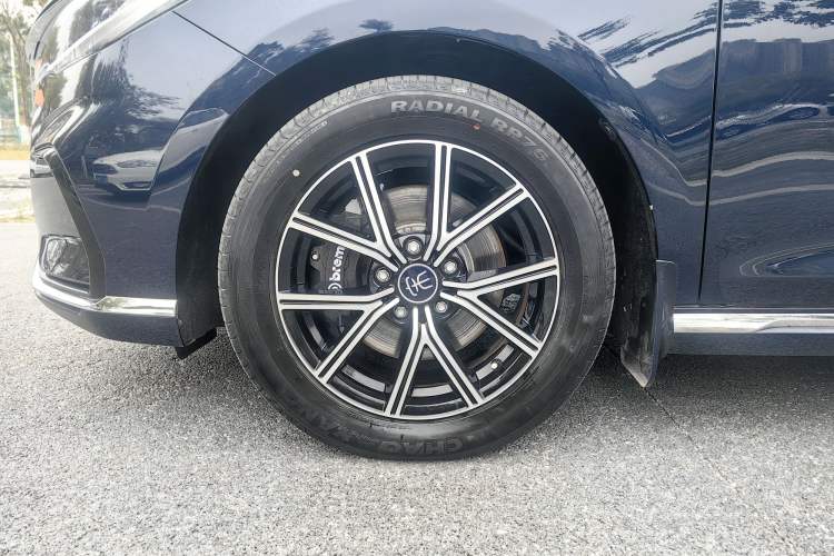 Used BYD Song MAX New Energy 2022 DM-i 105KM Flagship Model Exterior 8