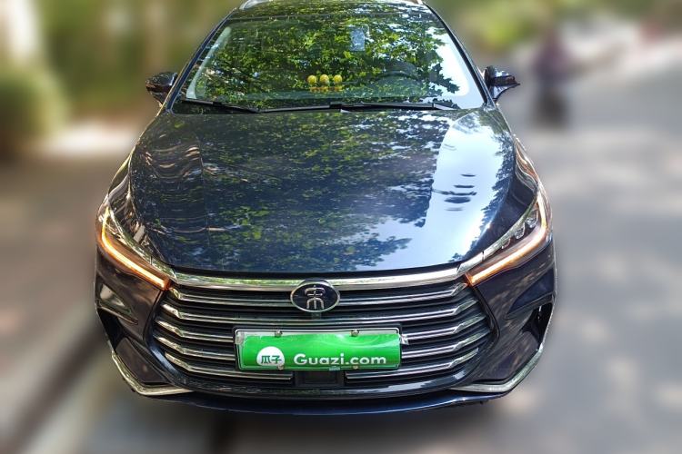 Used BYD Song MAX New Energy 2022 DM-i 105KM Flagship Model Front