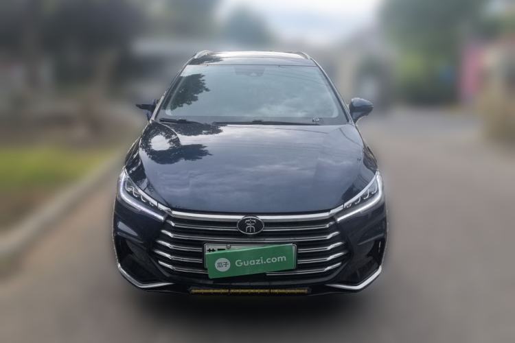 Used BYD Song MAX New Energy 2022 DM-i 105KM Flagship Model Front