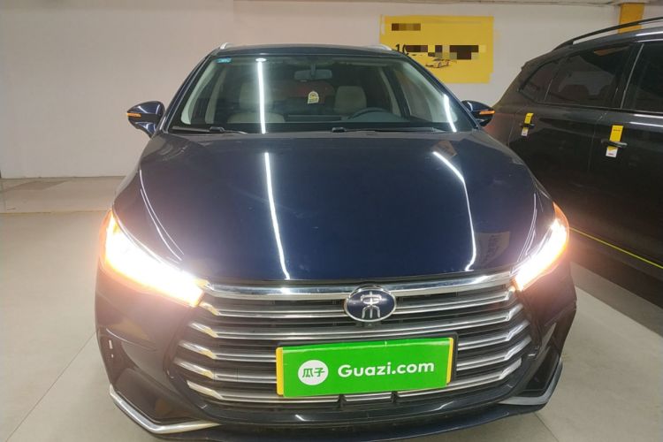 Used BYD Song MAX New Energy 2022 DM-i 105KM Prestige Model Front