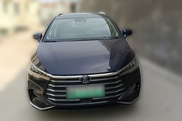Used BYD Song MAX New Energy 2022 DM-i 105KM Flagship Model Front