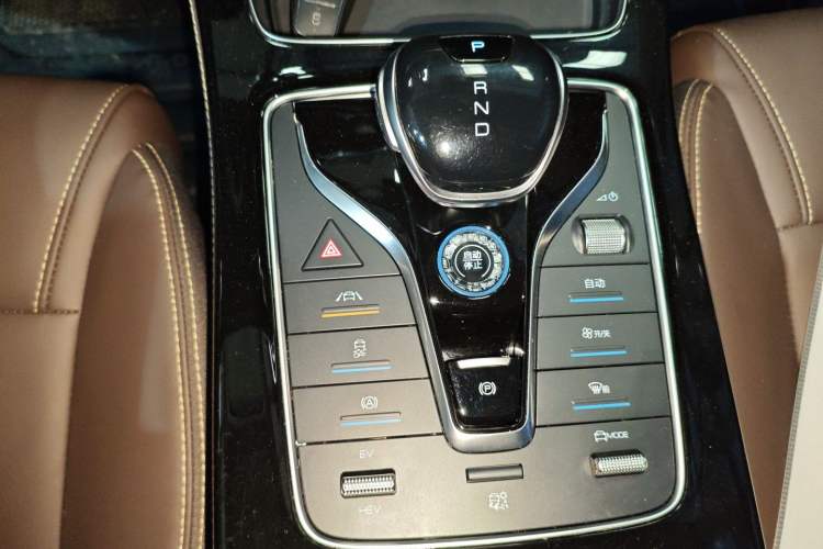 Used BYD Song MAX New Energy 2022 DM-i 105KM Executive Edition Gear Lever