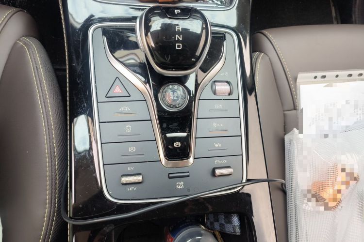Used BYD Song MAX New Energy 2022 DM-i 105KM Executive Edition Gear Lever