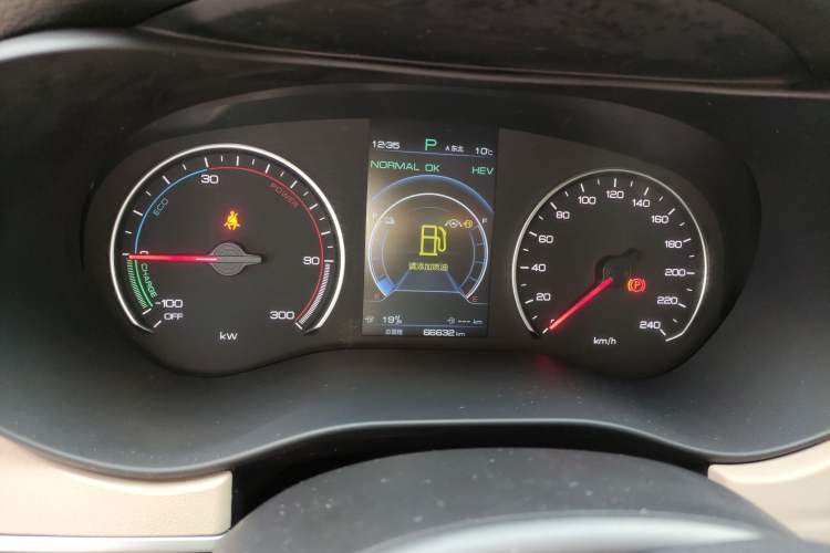 Used BYD Song MAX New Energy 2022 DM-i 105KM Flagship Model Instrument Cluster