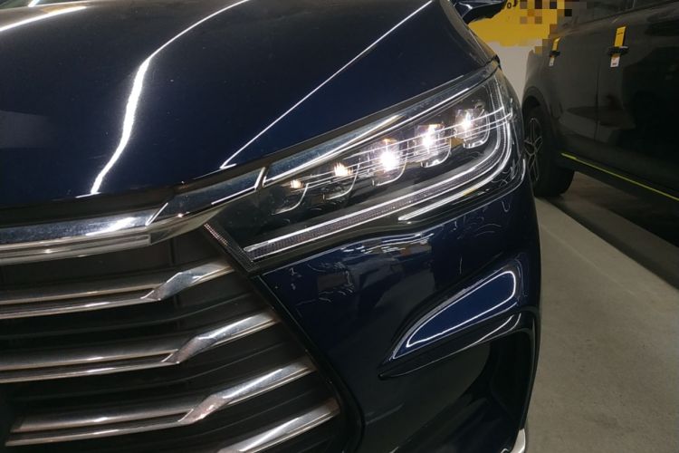 Used BYD Song MAX New Energy 2022 DM-i 105KM Prestige Model Left Front Headlight