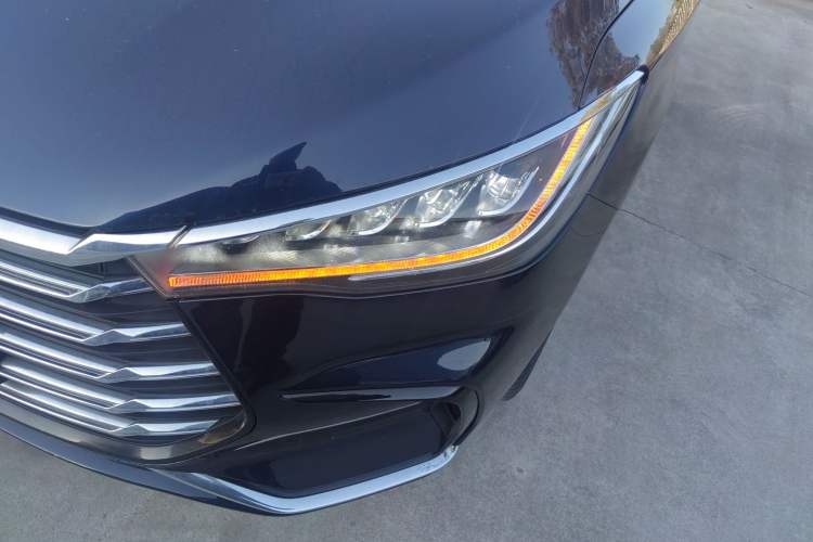 Used BYD Song MAX New Energy 2022 DM-i 105KM Executive Edition Left Front Headlight