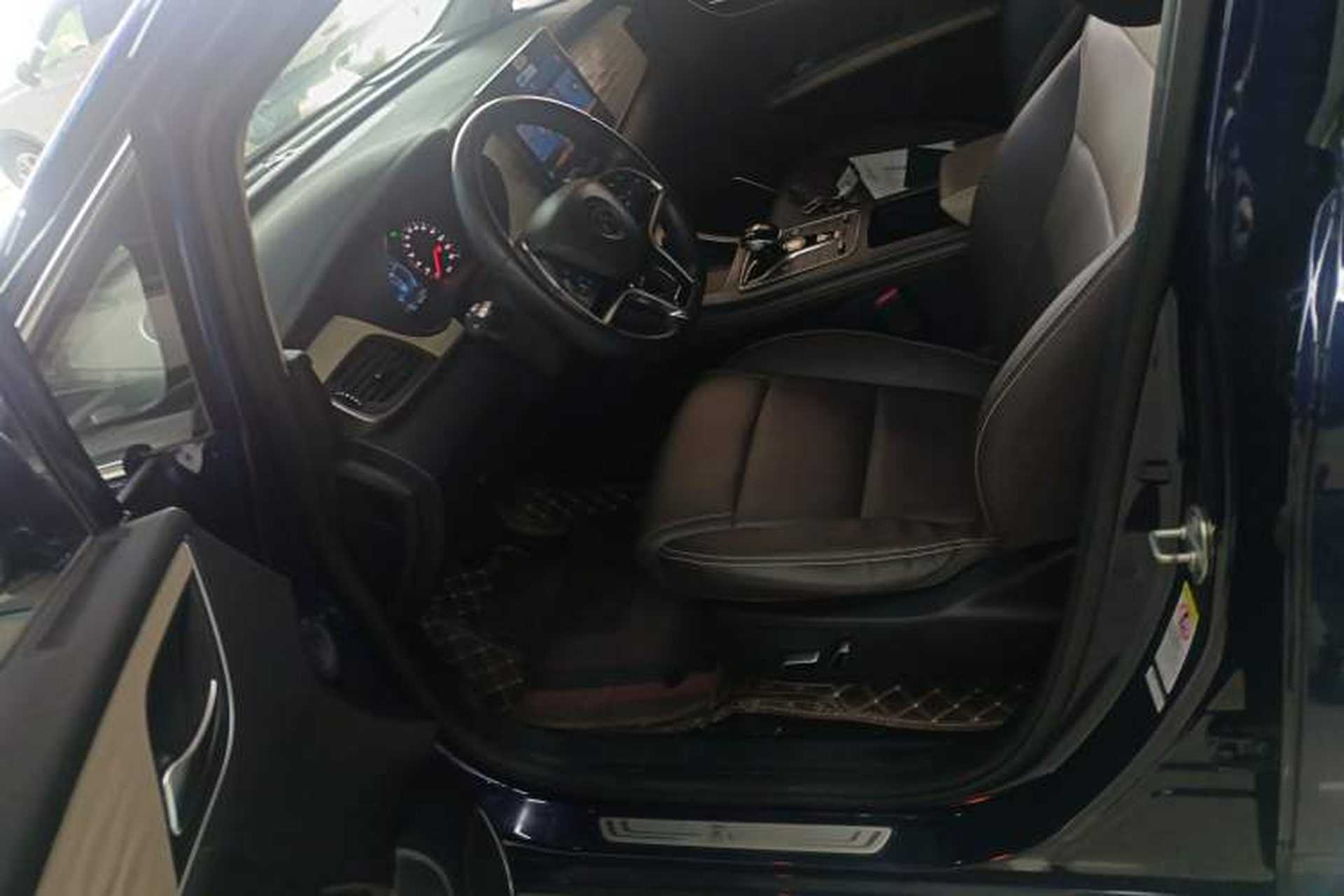 Used BYD Song MAX New Energy 2022 DM-i 105KM Prestige Model Left Front Seat