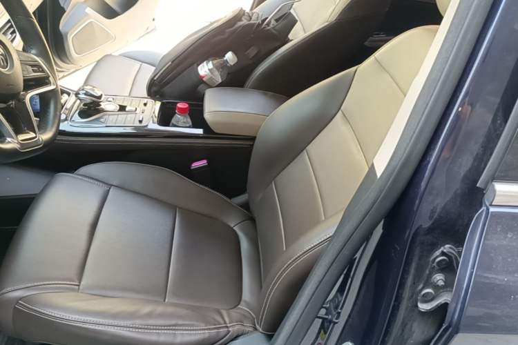 Used BYD Song MAX New Energy 2022 DM-i 105KM Flagship Model Left Front Seat