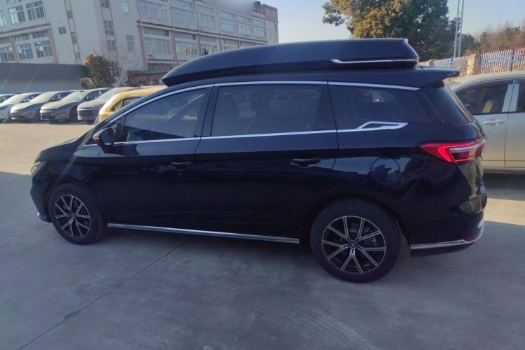 Used BYD Song MAX New Energy 2022 DM-i 105KM Executive Edition Left Side