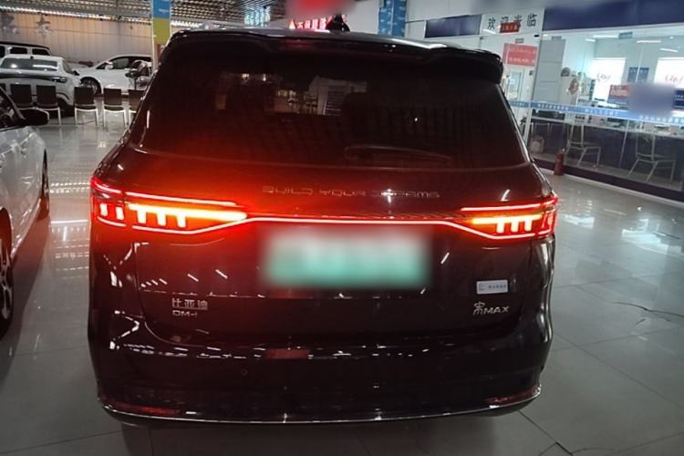 Used BYD Song MAX New Energy 2022 DM-i 105KM Flagship Model Rear
