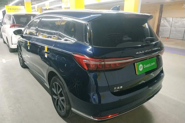 Used BYD Song MAX New Energy 2022 DM-i 105KM Prestige Model Rear Left 45 Deg