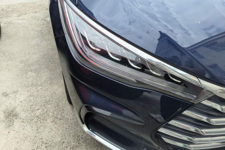 Used BYD Song MAX New Energy 2022 DM-i 105KM Executive Edition Right Front Headlight