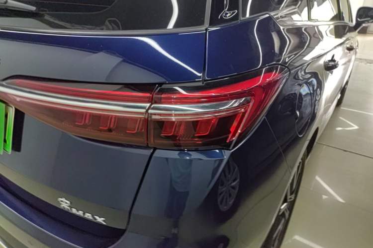 Used BYD Song MAX New Energy 2022 DM-i 105KM Flagship Model Right Rear Taillight