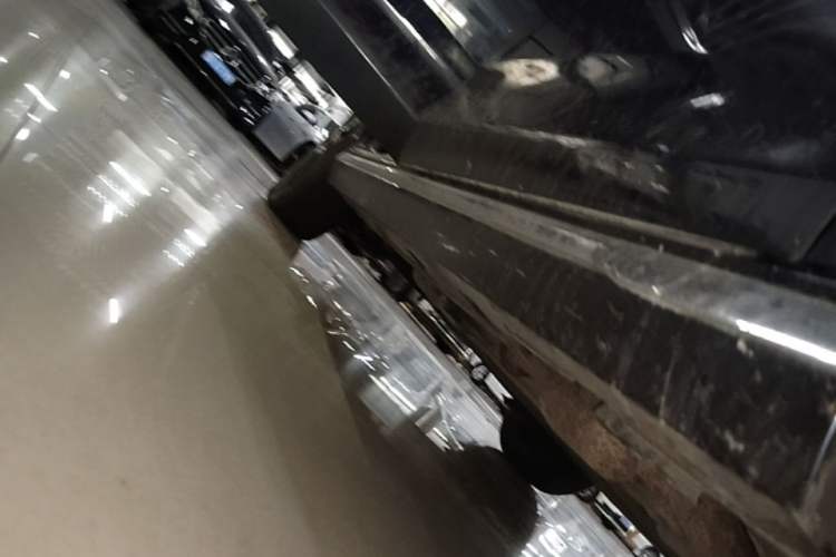 Used BYD Song MAX New Energy 2022 DM-i 105KM Flagship Model Right Side Sill