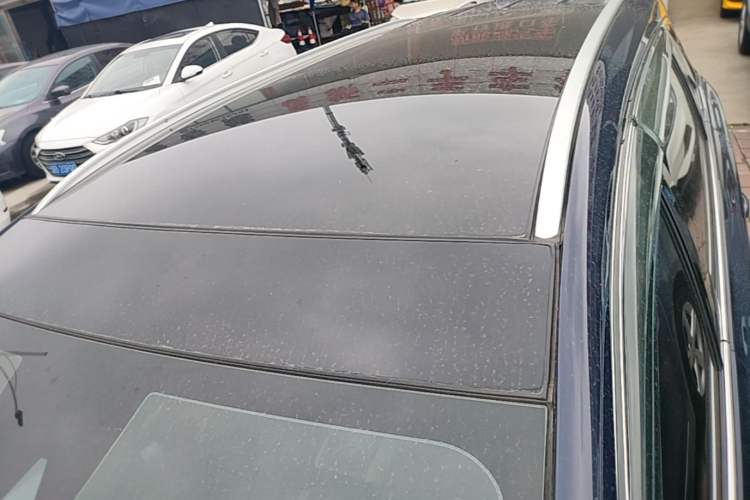 Used BYD Song MAX New Energy 2022 DM-i 105KM Flagship Model Roof