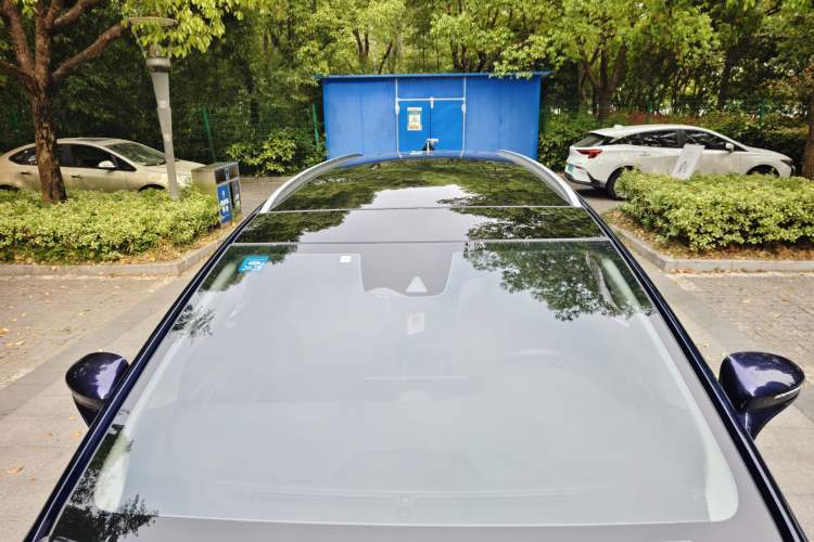 Used BYD Song MAX New Energy 2022 DM-i 105KM Flagship Model Roof