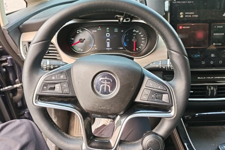 Used BYD Song MAX New Energy 2022 DM-i 105KM Executive Edition Steering Wheel