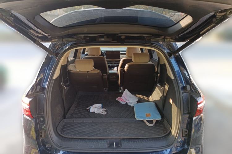 Used BYD Song MAX New Energy 2022 DM-i 105KM Executive Edition Trunk