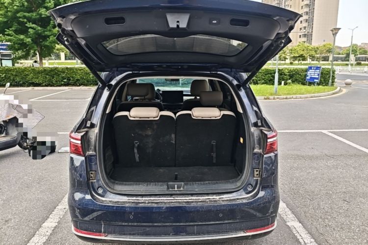 Used BYD Song MAX New Energy 2022 DM-i 105KM Executive Edition Trunk