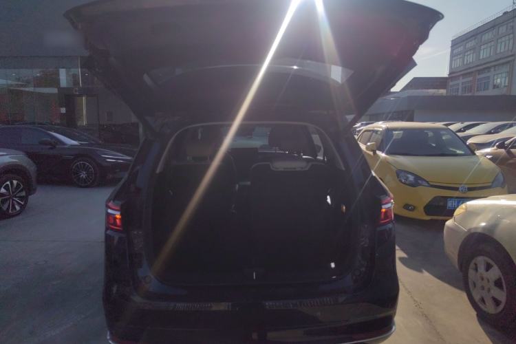 Used BYD Song MAX New Energy 2022 DM-i 105KM Executive Edition Trunk