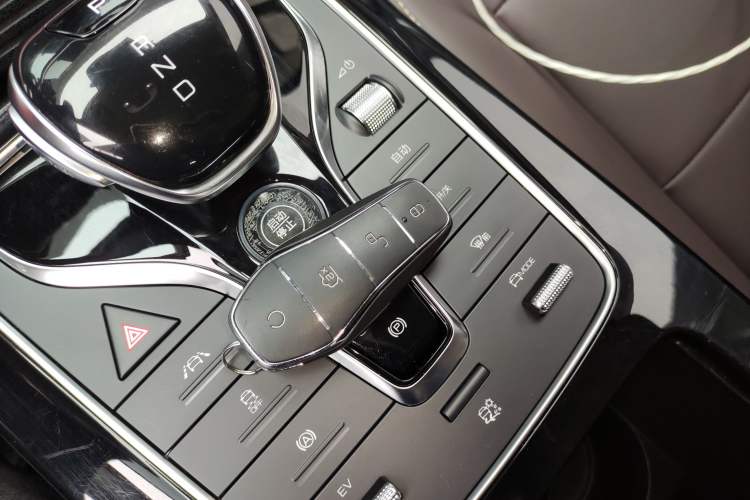 Used BYD Song MAX New Energy 2022 DM-i 105KM Flagship Model Vehicle Key