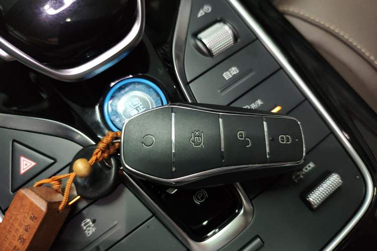 Used BYD Song MAX New Energy 2022 DM-i 105KM Prestige Model Vehicle Key
