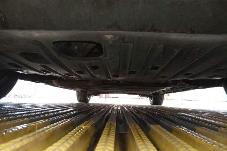 Used BYD Song MAX New Energy 2022 DM-i 105KM Flagship Model Chassis Front