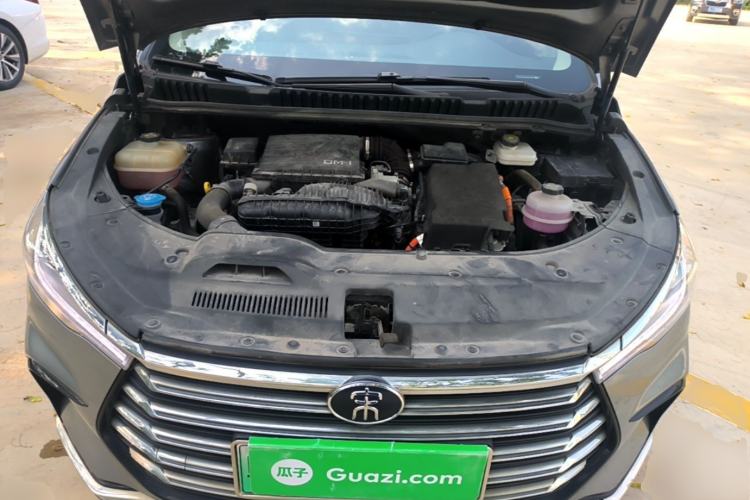 Used BYD Song MAX New Energy 2022 DM-i 105KM Flagship Model Engine Bay