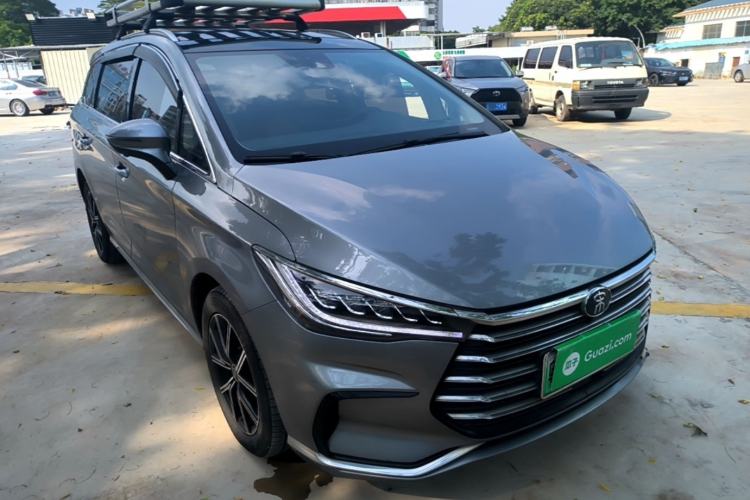 Used BYD Song MAX New Energy 2022 DM-i 105KM Flagship Model Exterior 1