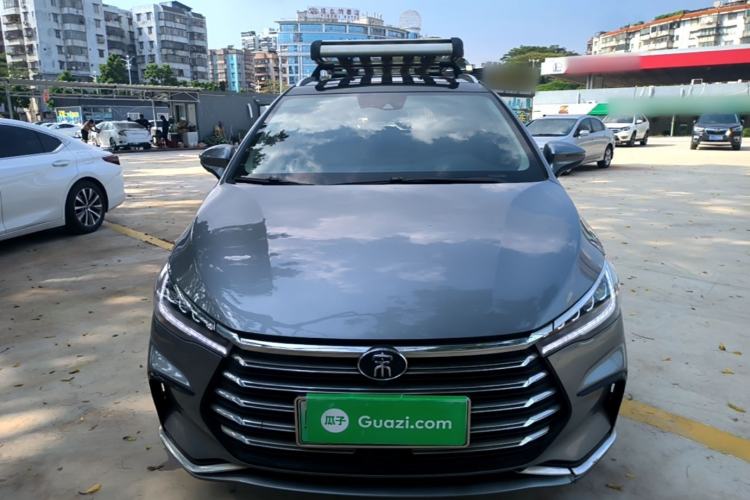 Used BYD Song MAX New Energy 2022 DM-i 105KM Flagship Model Front