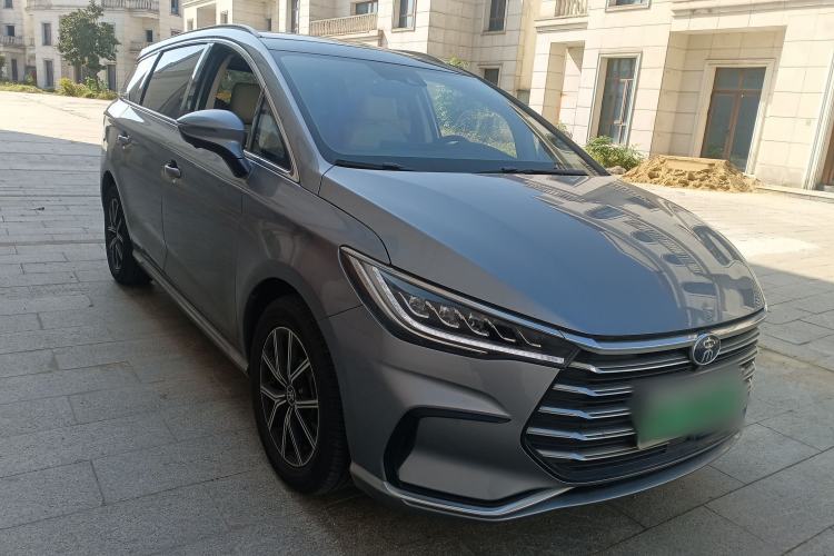 Used BYD Song MAX New Energy 2022 DM-i 105KM Flagship Model Front Right 45 Deg