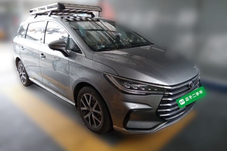 Used BYD Song MAX New Energy 2022 DM-i 105KM Flagship Model Front Right 45 Deg