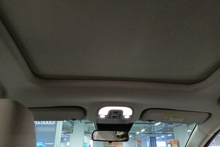Used BYD Song MAX New Energy 2022 DM-i 105KM Flagship Model Headliner