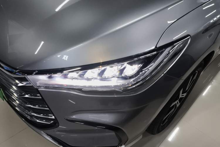 Used BYD Song MAX New Energy 2022 DM-i 105KM Flagship Model Left Front Headlight