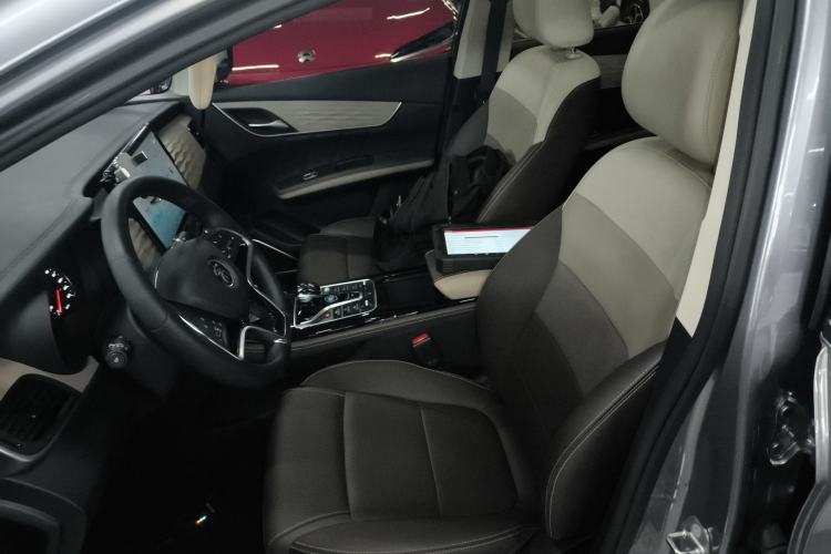 Used BYD Song MAX New Energy 2022 DM-i 105KM Flagship Model Left Front Seat