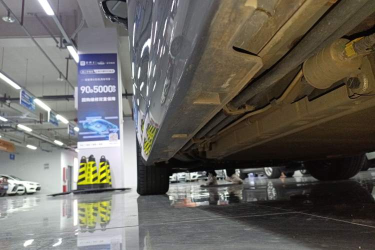 Used BYD Song MAX New Energy 2022 DM-i 105KM Flagship Model Left Side Sill