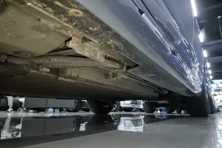 Used BYD Song MAX New Energy 2022 DM-i 105KM Flagship Model Left Side Sill