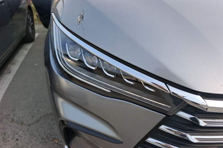 Used BYD Song MAX New Energy 2022 DM-i 105KM Flagship Model Right Front Headlight