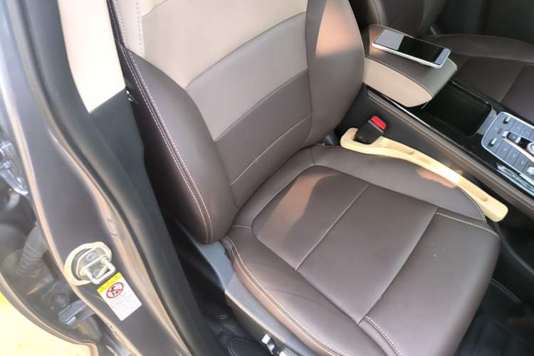 Used BYD Song MAX New Energy 2022 DM-i 105KM Flagship Model Right Front Seat
