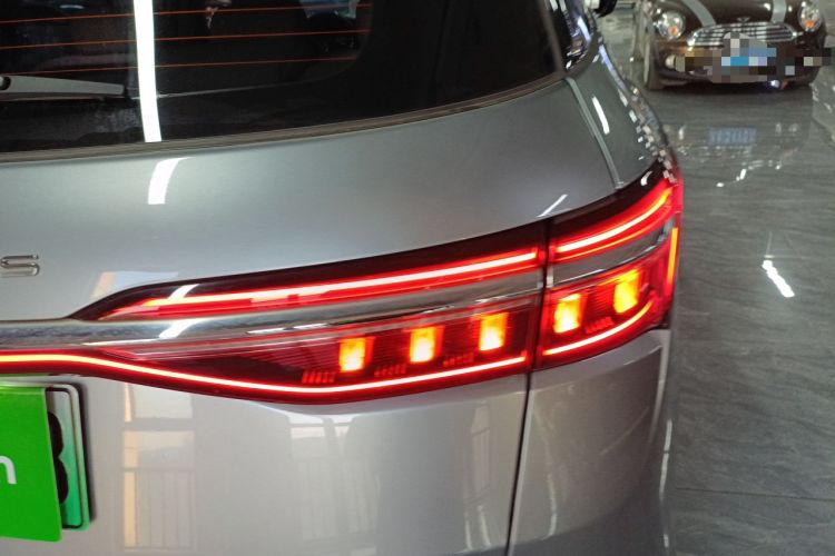 Used BYD Song MAX New Energy 2022 DM-i 105KM Flagship Model Right Rear Taillight