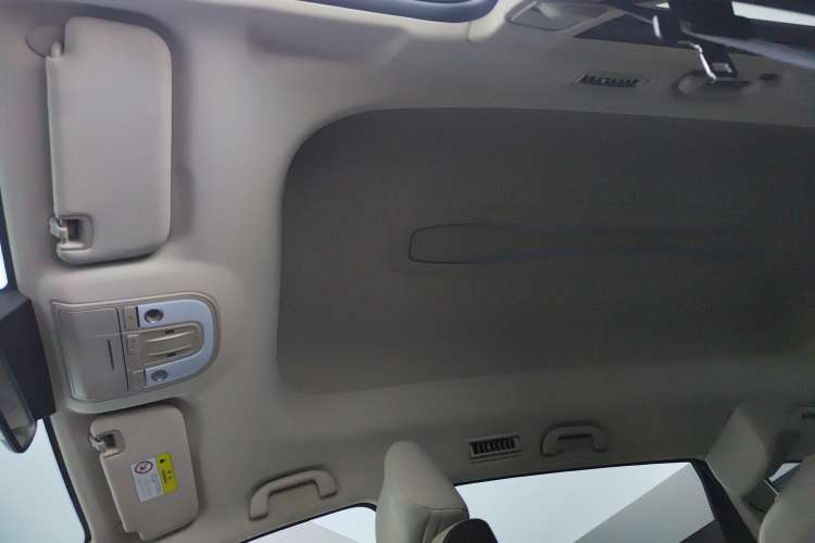 Used BYD Song MAX New Energy 2022 DM-i 105KM Executive Edition Headliner