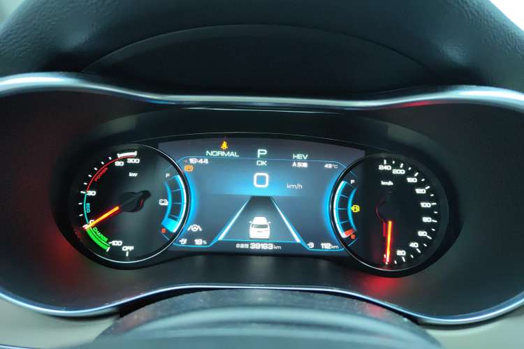 Used BYD Song MAX New Energy 2022 DM-i 105KM Executive Edition Instrument Cluster