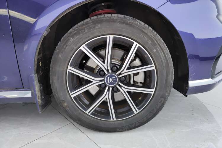 Used BYD Song MAX New Energy 2022 DM-i 105KM Executive Edition Left Rear Wheel Hub