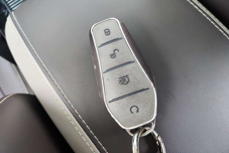 Used BYD Song MAX New Energy 2022 DM-i 105KM Executive Edition Vehicle Key