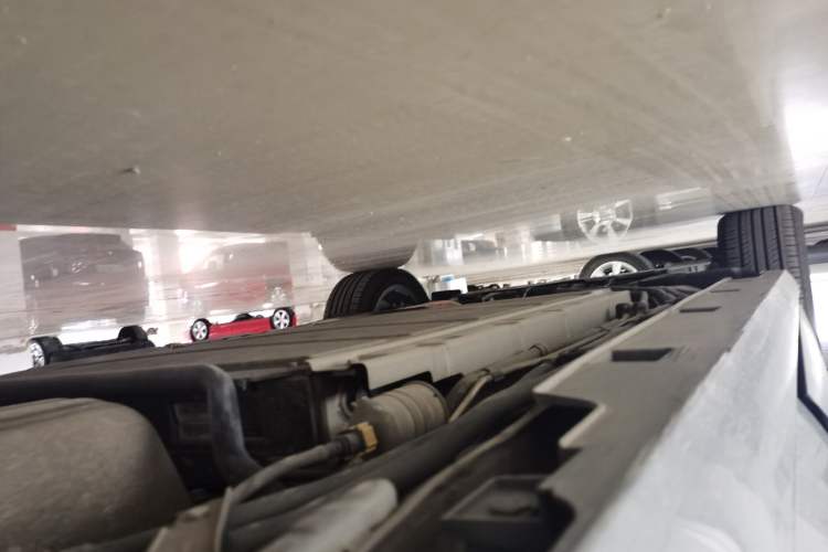 Used BYD Song MAX New Energy 2022 DM-i 105KM Flagship Model Chassis Rear Left