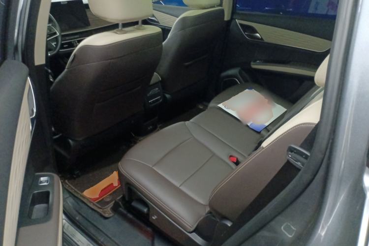 Used BYD Song MAX New Energy 2022 DM-i 105KM Flagship Model Left Rear Seat