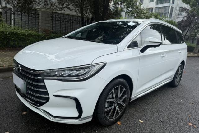 Used BYD Song MAX New Energy 2022 DM-i 105KM Prestige Model