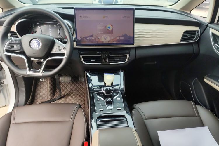 Used BYD Song MAX New Energy 2022 DM-i 105KM Executive Edition Center Console