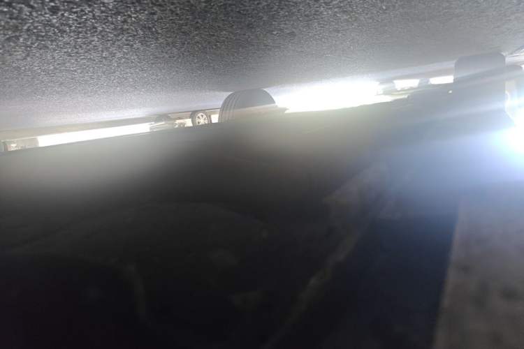 Used BYD Song MAX New Energy 2022 DM-i 105KM Flagship Model Chassis Front Right